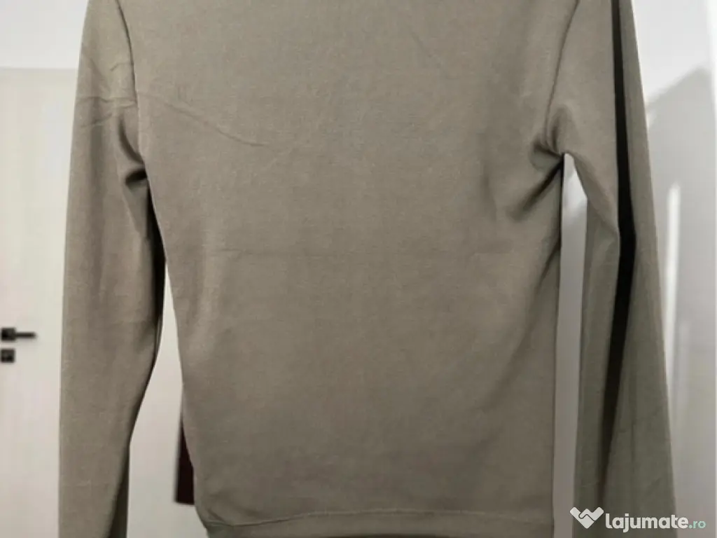 Bluză AMISU – mărime XXS – nouă, cu etichetă 