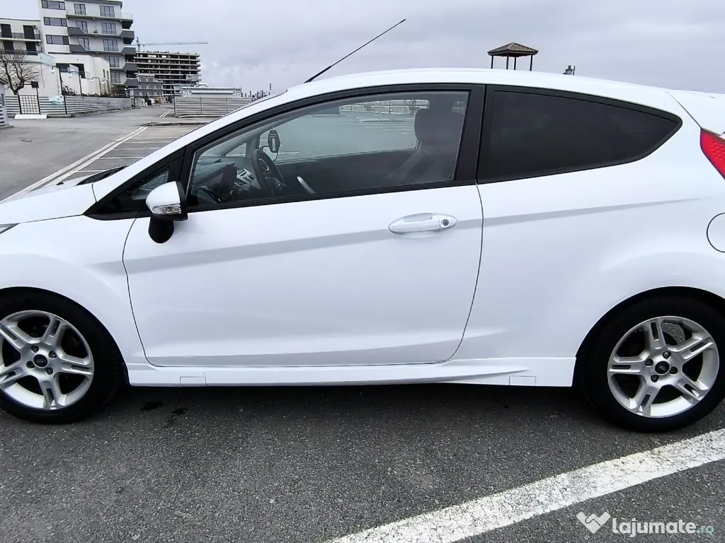 Vand Ford Fiesta ST-Line