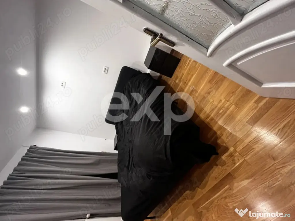 De inchiriat apartament 3 camere in vila, Strada Trivale 