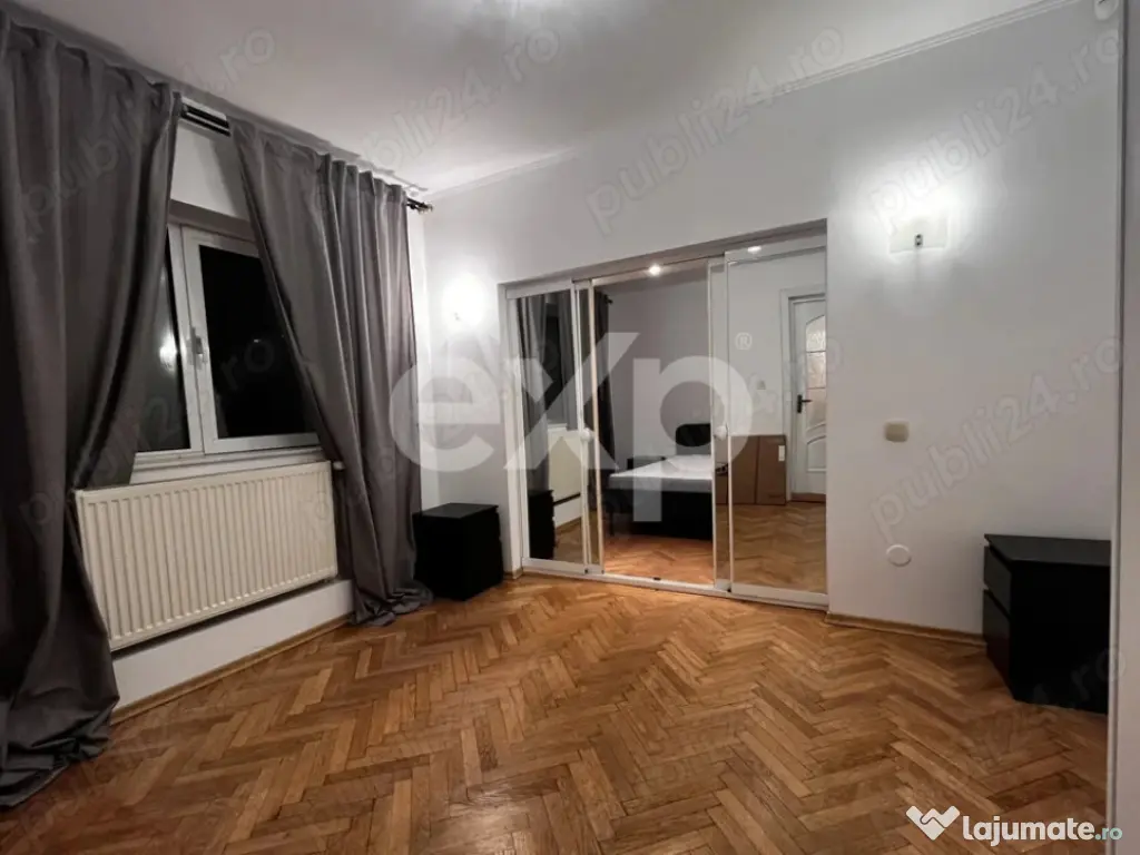 De inchiriat apartament 3 camere in vila, Strada Trivale 