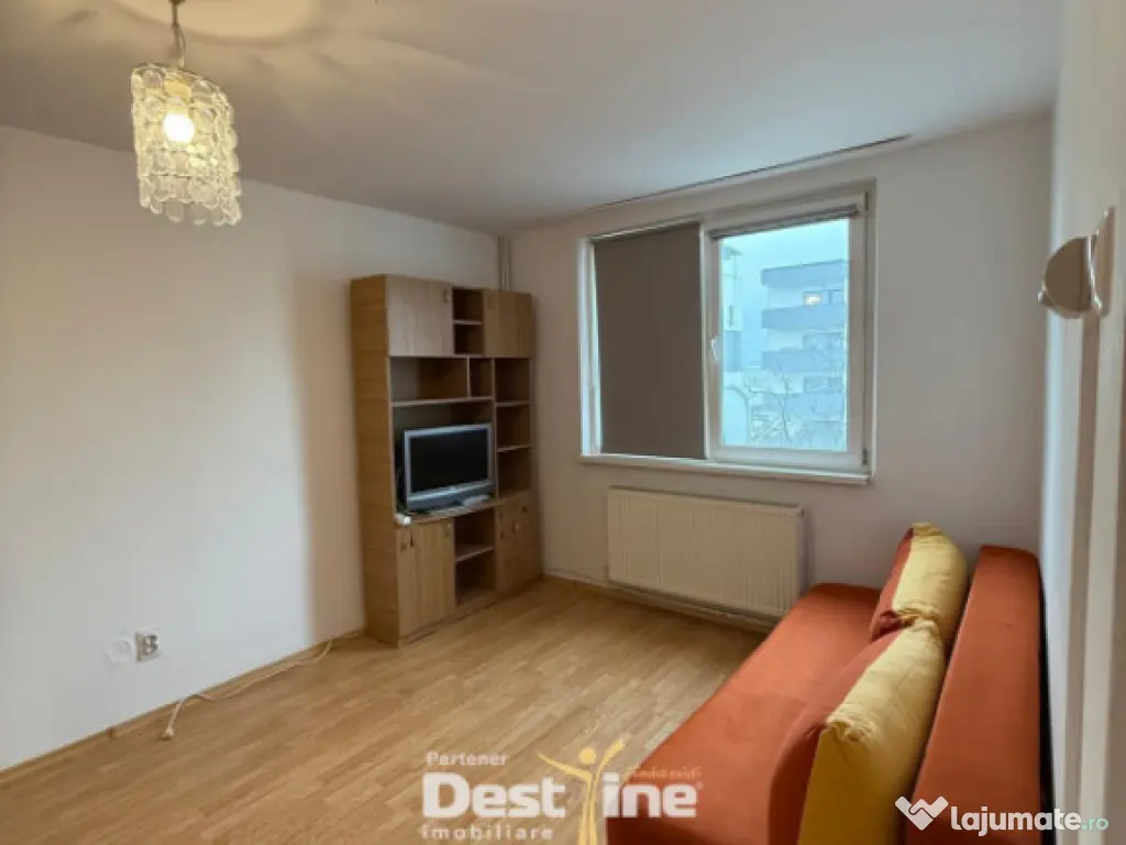 Apartament de inchiriat 2 camere 50Mp central 300euro