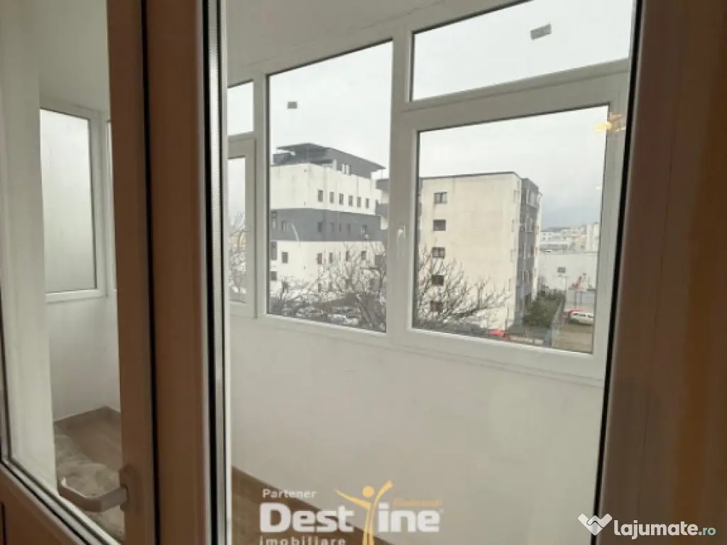 Apartament de inchiriat 2 camere 50Mp central 300euro