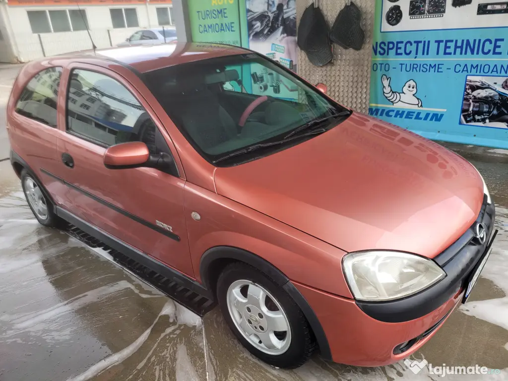 Opel corsa c an 2001