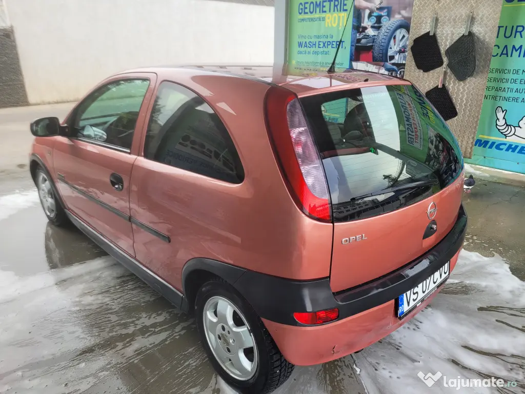 Opel corsa c an 2001