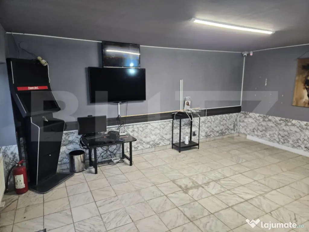 Spațiu comercial de vânzare, 89 mp, vitrină stradală, co