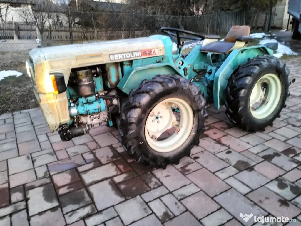 Tractor 4x4 Bertolini cu freza