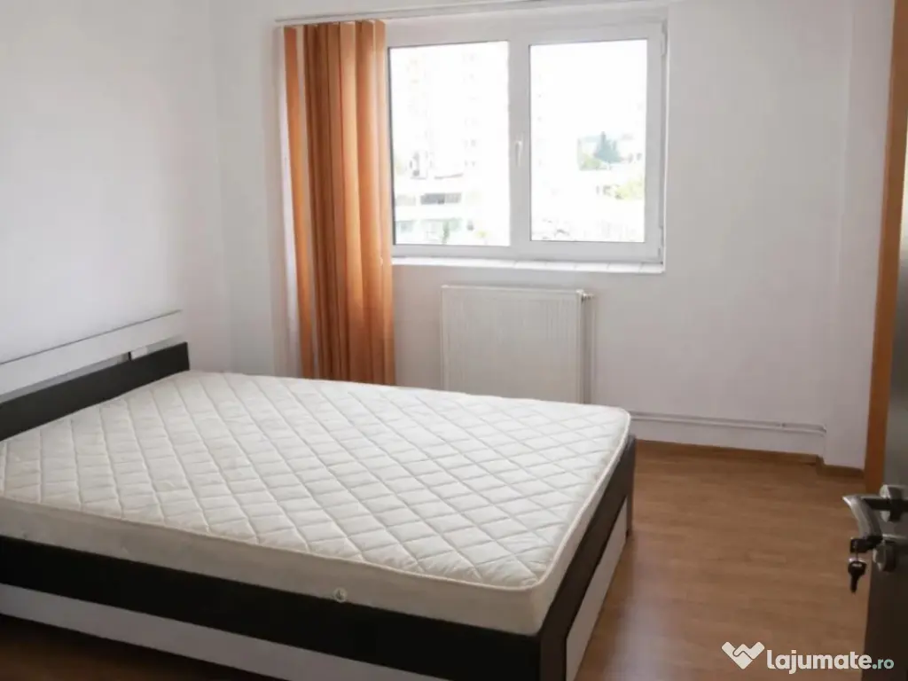 Apartament 2 camere, decomandat - zona Grivitei 