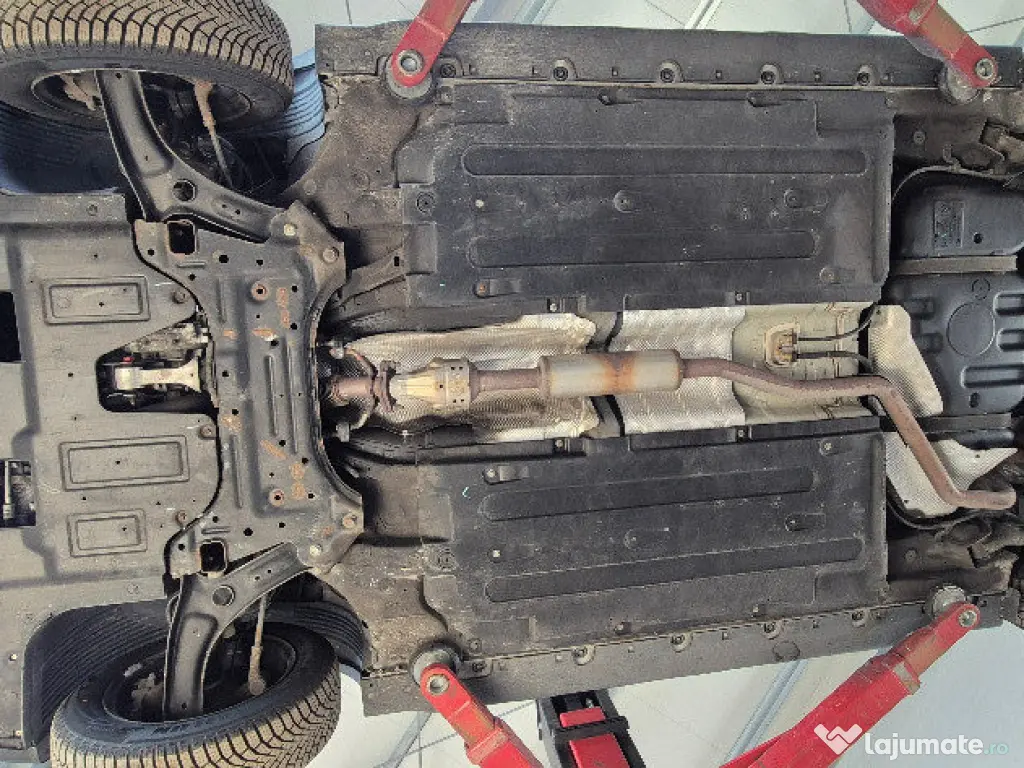 Hyundai i20 Active Crossover 1.0T-GDi 100cp euro 6 Senzori Clima Pilot 