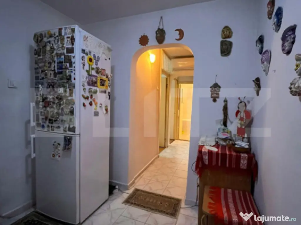 Apartament 3 camere, 60 mp, zona Nicolina