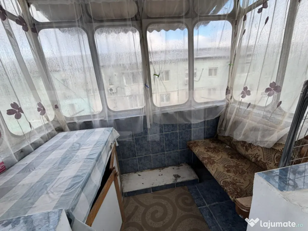 Apartament 2 camere, 40 mp, zona Dacia 