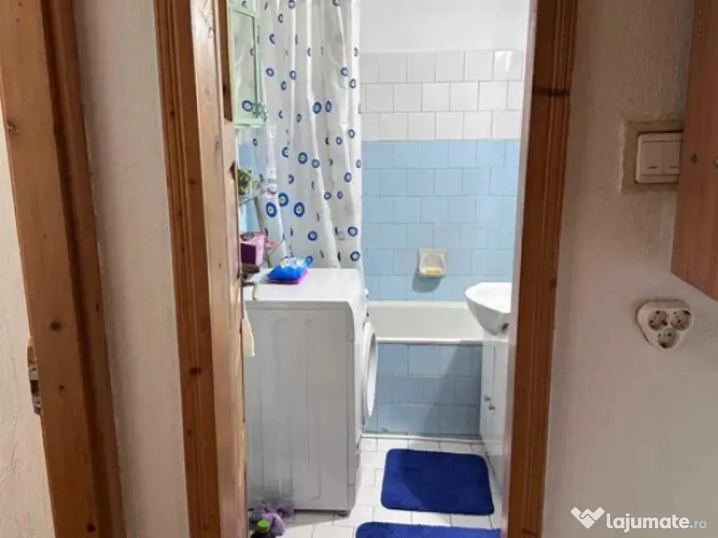 Apartament Cu 2 Camere Decomandate - Parter Zona Obcini 