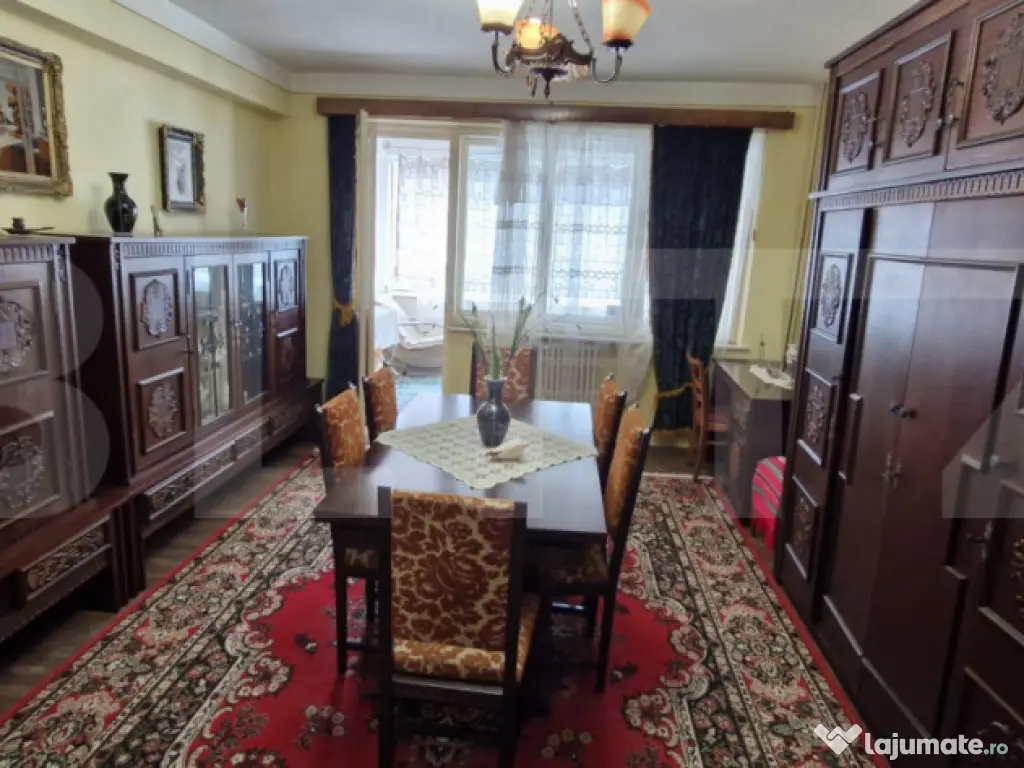 ???? Apartament 3 camere, 116 mp, etaj 1, Găești – zonă