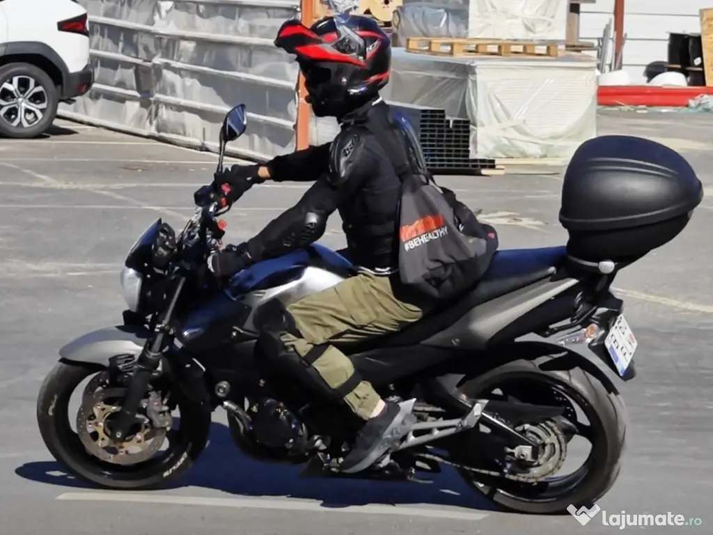 Moto Suzuki GSR 600 culoare original Black and Grey 