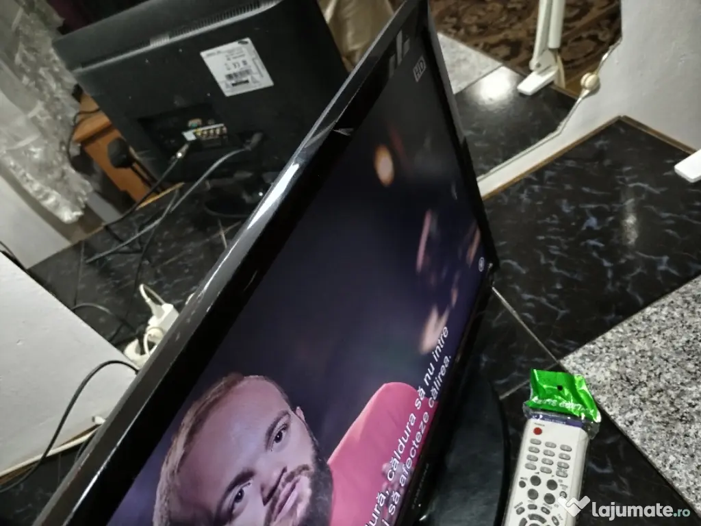 TV led Exclusiv full HD de 81 cm 