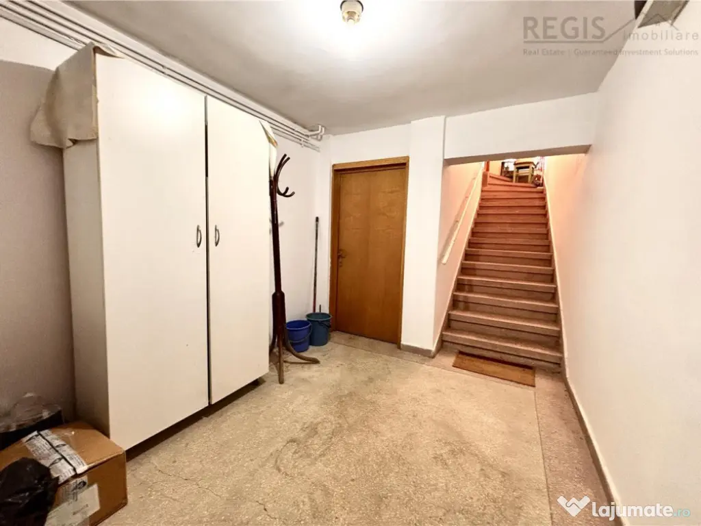 Vila zona Coresi: 1170 mp teren, 6 camere | De