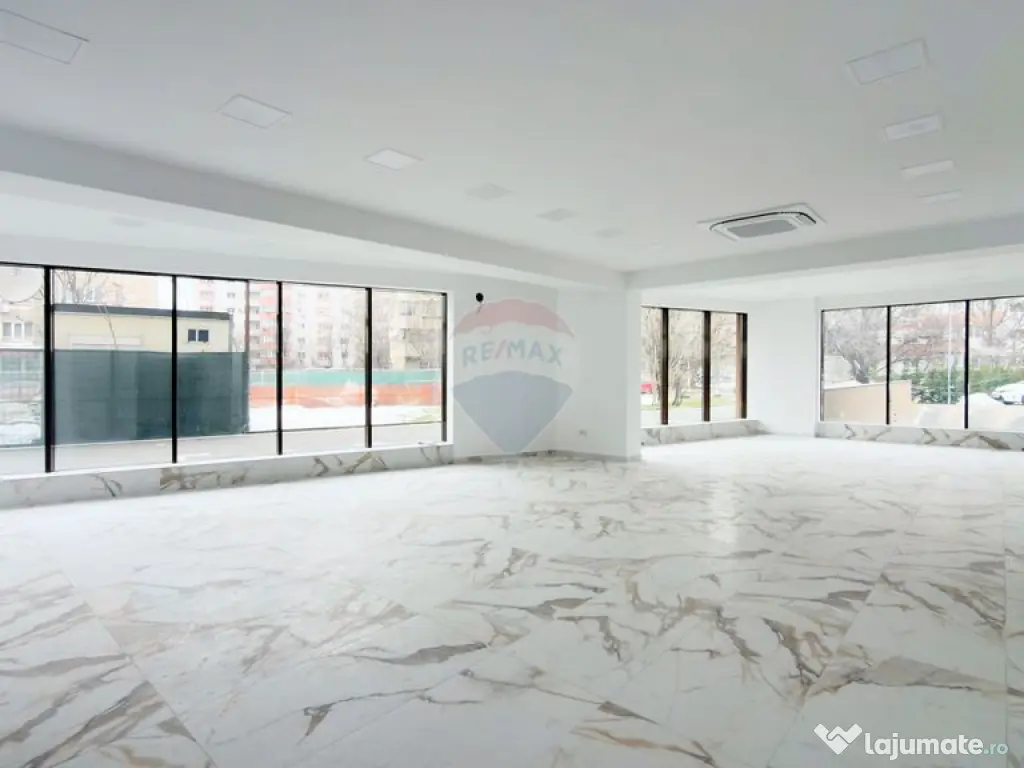 Spațiu comercial 200mp | 2025 | ROI 10% | Vitrina 9ml | ... 