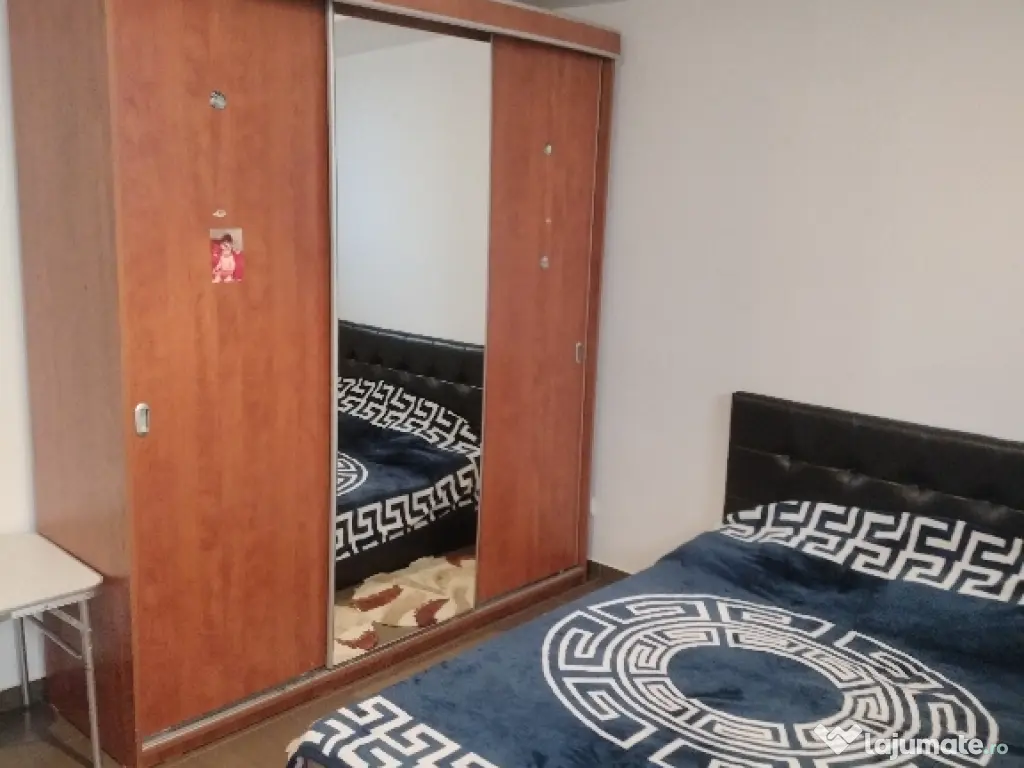 proprietar vând garsoniera sector 5 