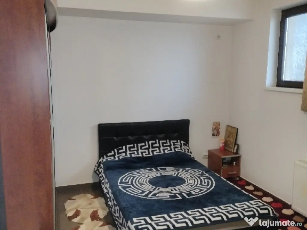 proprietar vând garsoniera sector 5 