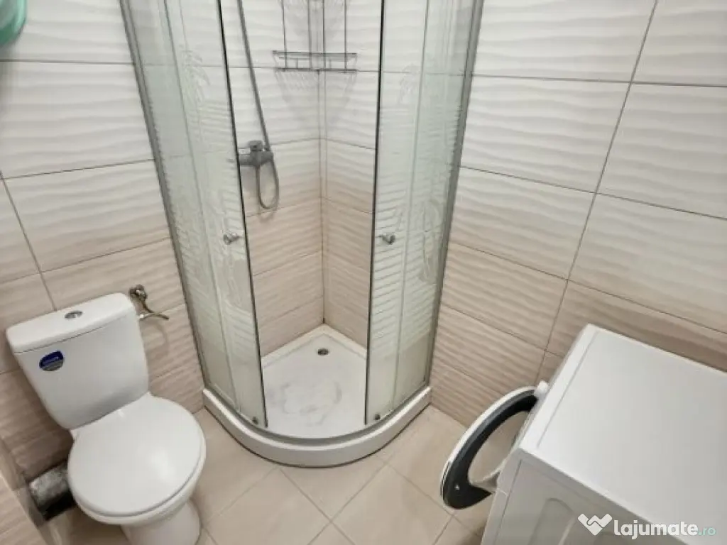 Garsoniera complet mobilata si utilata Militari Residence...