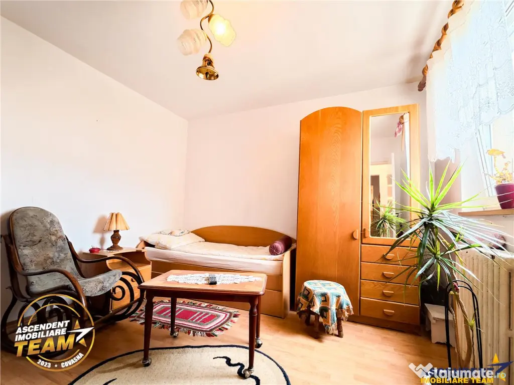 3D Tur! 3 camere,decomandate,apreciabila ariere,Dealului,Sim