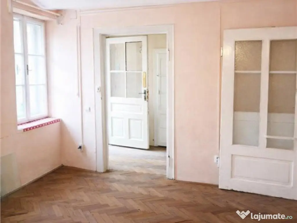 Proprietate cu farmec istoric si potential modern, Republici 