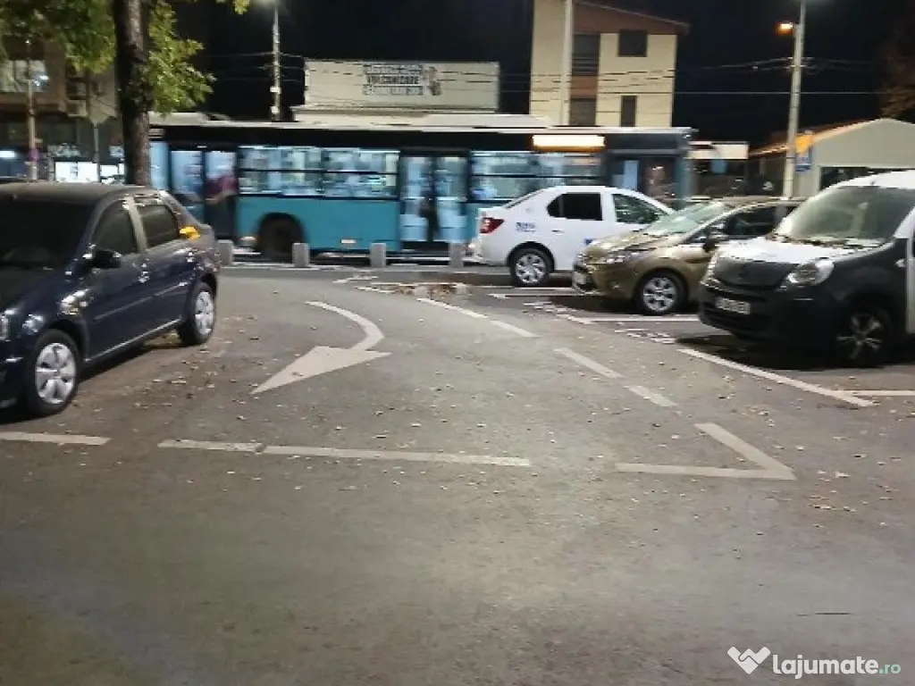 Vind apartament 2 camere Luica ,cu Giurgiului etaj 5 din 10