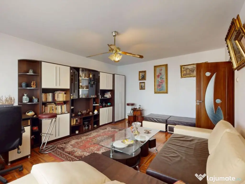 Apartament 4 camere – Strada Novaci Bloc 1989 Zona exce... 