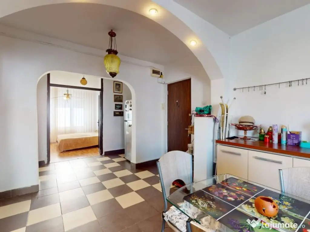 Apartament 4 camere – Strada Novaci Bloc 1989 Zona exce... 