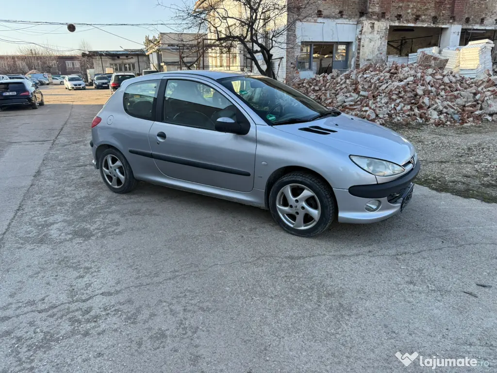 Peugeot 1,6 Benzină 110 CP