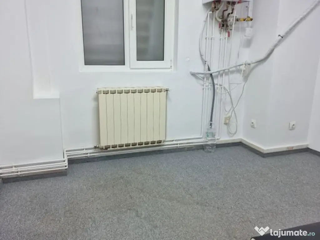 Zona Universitate Batistei mezanin 79 mp plus balcon 17 m... 