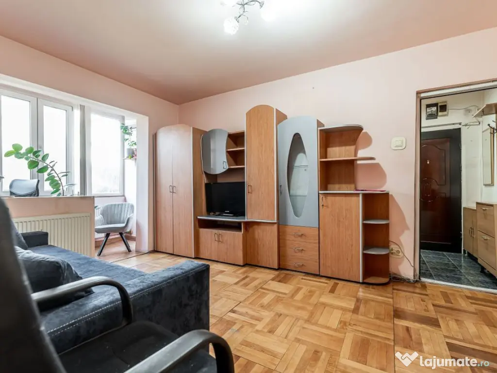 Apartament 2 camere, Etaj 1 - Zona Aurel Vlaicu 
