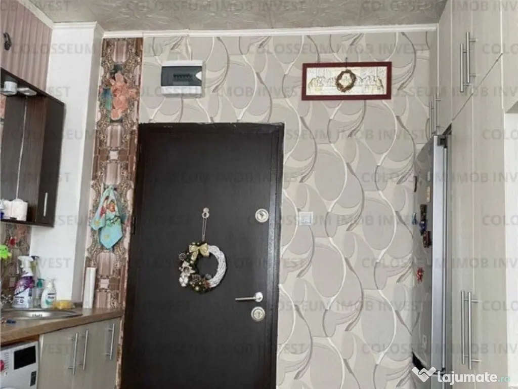 Camera de camin, mobilata, utilata, etaj 3/4, Florilor - Violetelor! 