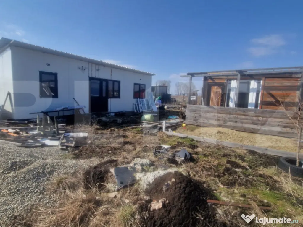 Casa din panouri SANDWICH TEREN 520MP INTRAVILAN +ANEXE
