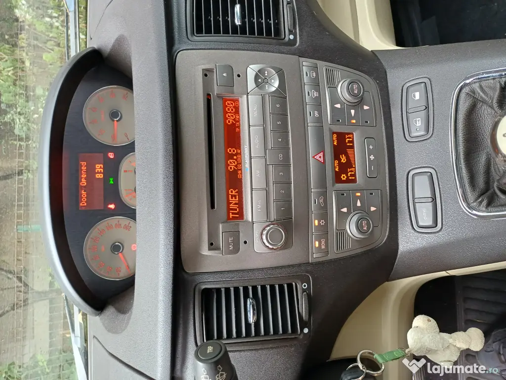 LANCIA MUSA 1.9 MULTIJET DIESEL – 2007, EURO 4, 2900 € – negociabil 