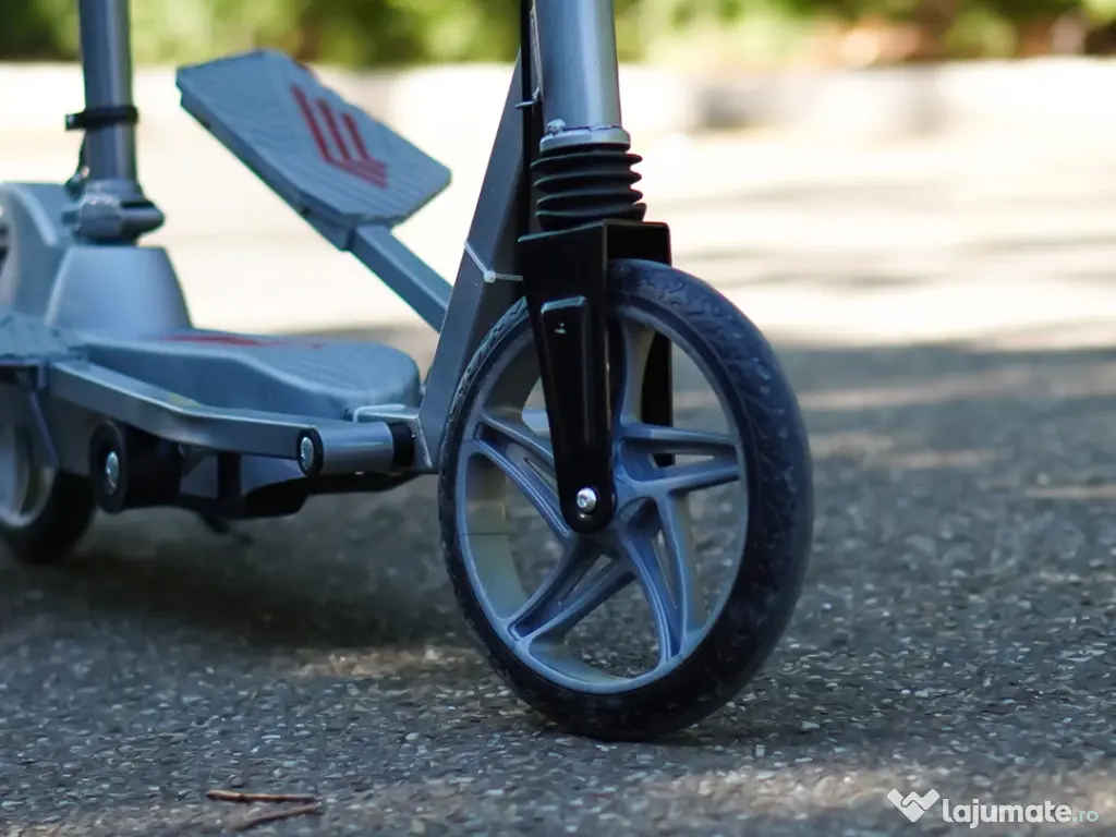 Trotineta Kinderauto Pegasus, cu pedale si scaun, reglabila, pliabila Grey