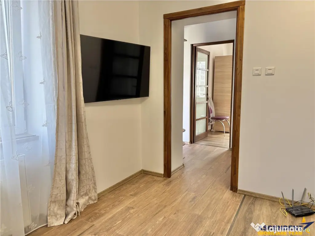 Apartament emblematic, conditii atractive, ultracentral, Bra 