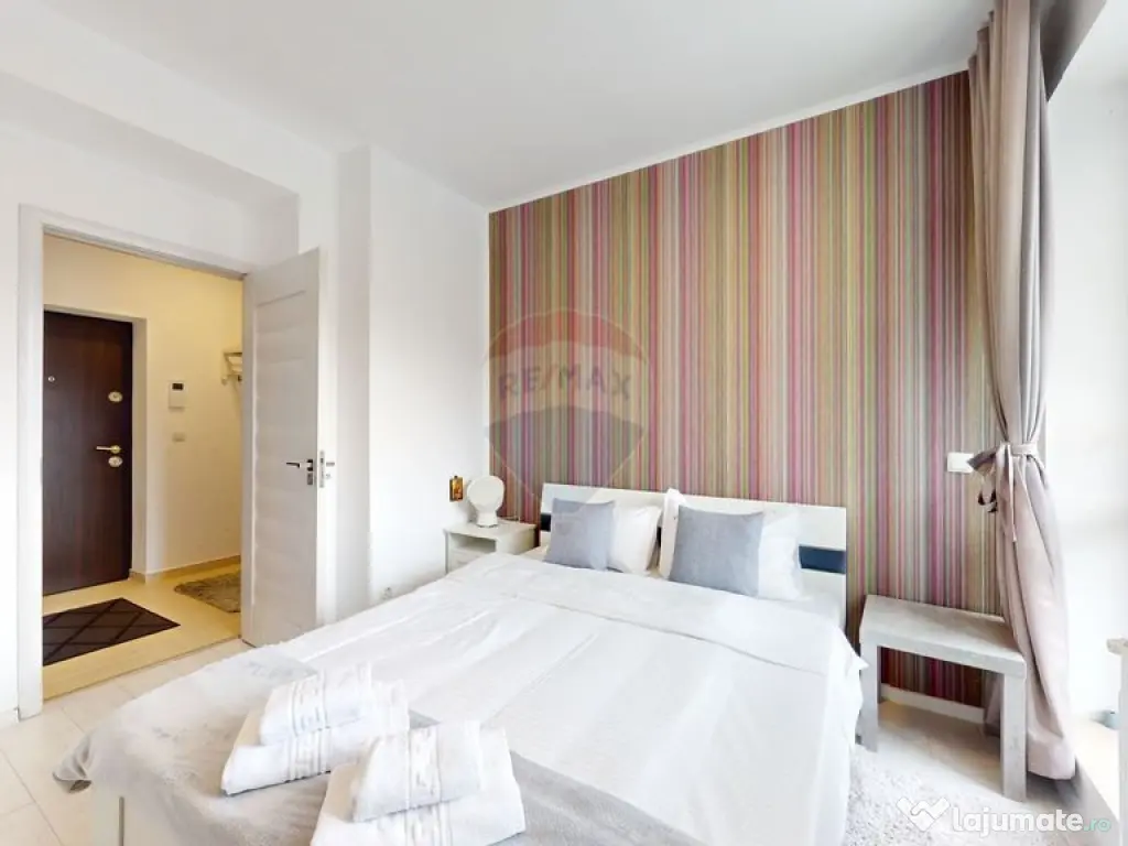 Răsărit peste Bucegi – Apartament spectaculos în Sin... 