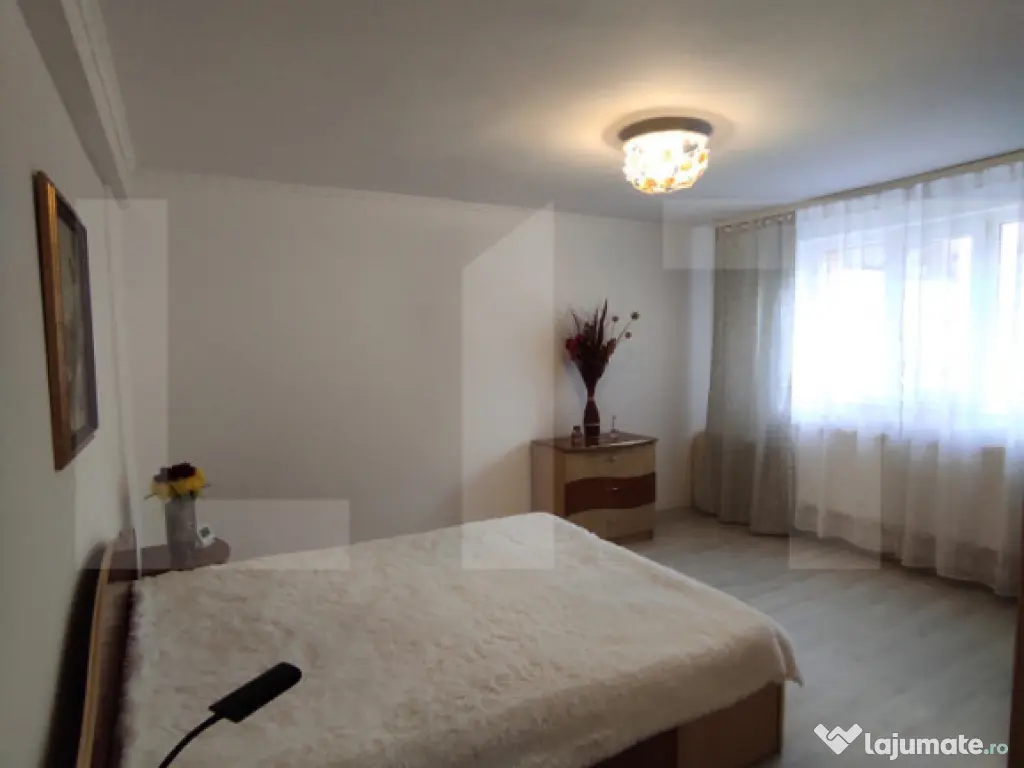 Casă spațioasă cu oportunitate de business - zona Titan