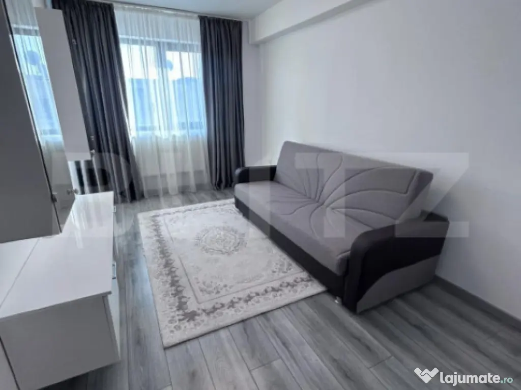 Apartament 2 camere decomandat-Zona Comuna din Paris 