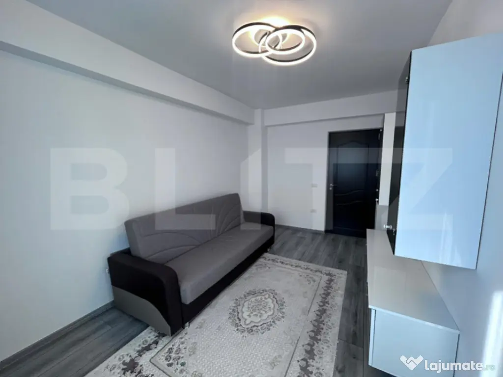 Apartament 2 camere decomandat-Zona Comuna din Paris 