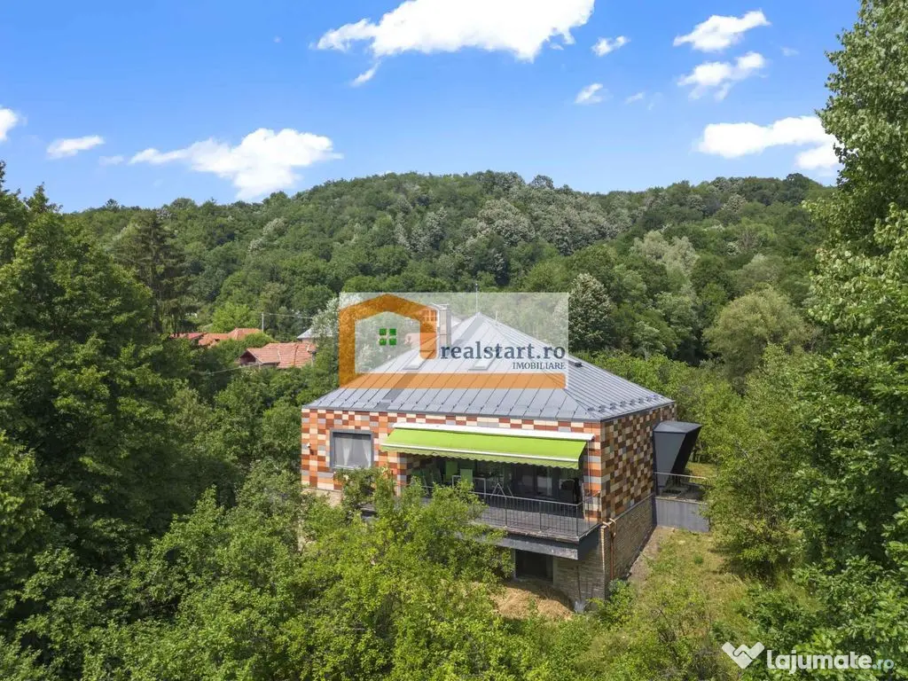 Cornu, Vedere la Padure, Vila D+P+M, 33000mp teren, 4 par... 