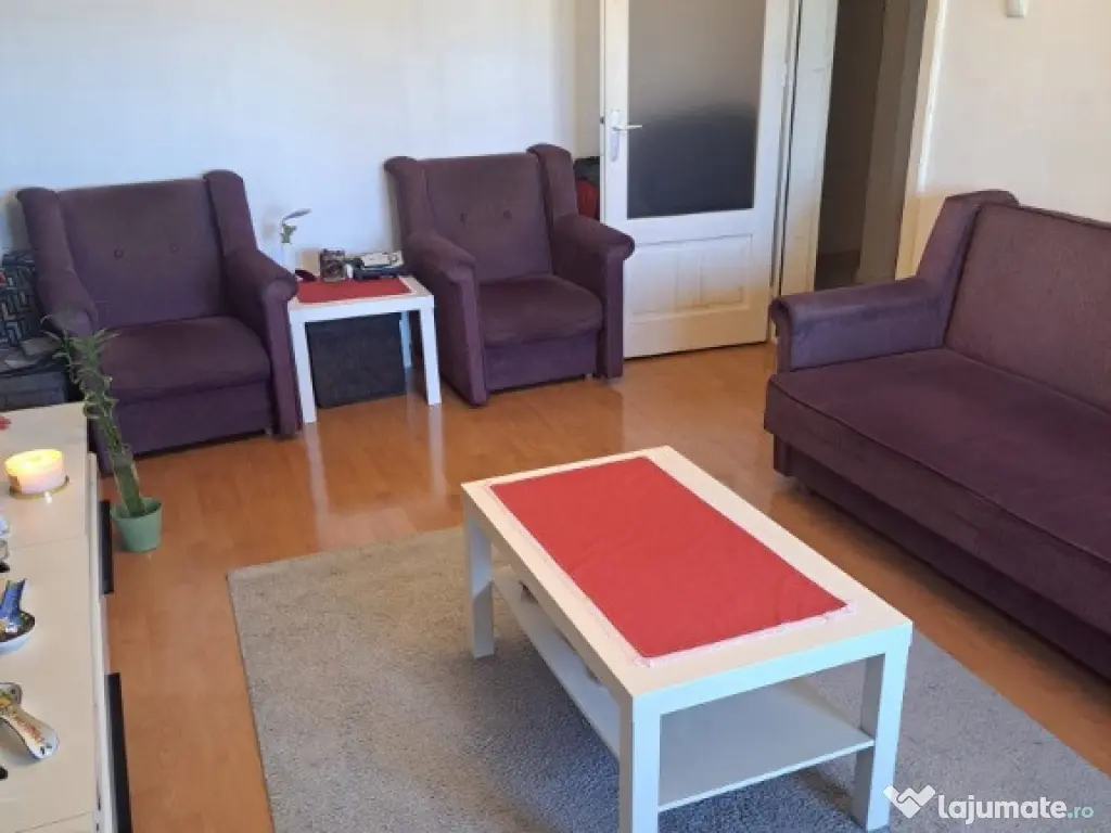 Proprietar vând Apartament 2 camere str. Aurel Vlaicu