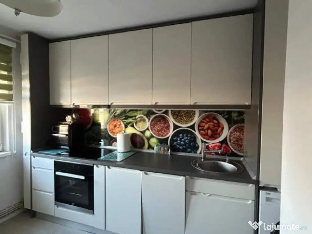 Proprietar vând Apartament 2 camere str. Aurel Vlaicu