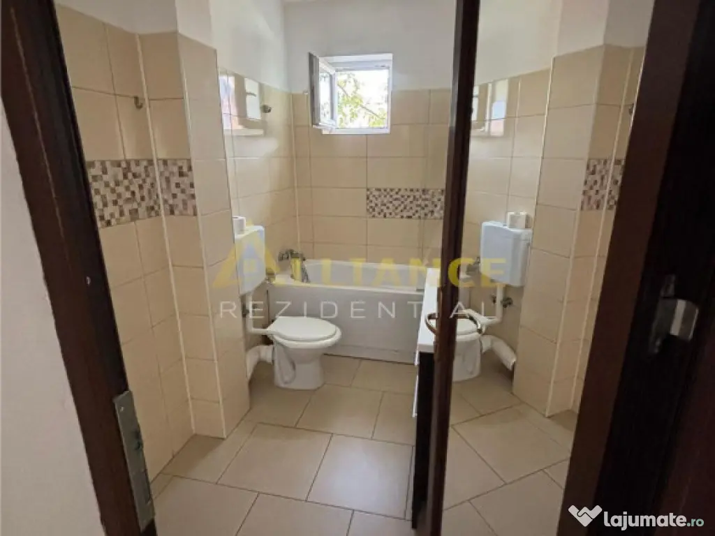 Apartament 3 camere de – 58 mp – etaj 3/3 – pret 10... 