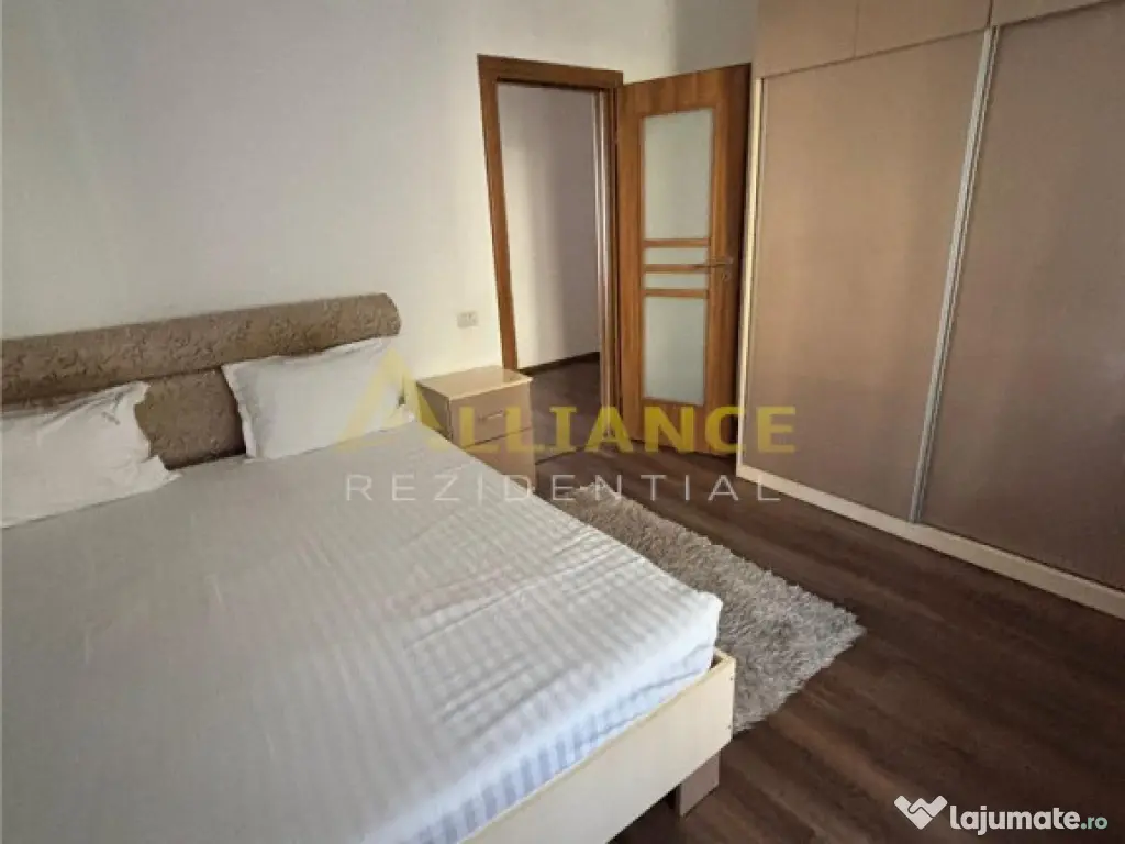 Apartament 3 camere de – 58 mp – etaj 3/3 – pret 10... 