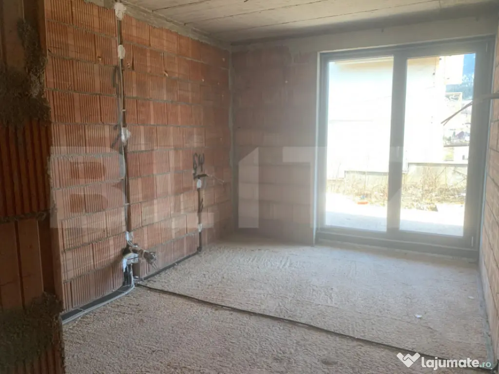 Pensiune modernă de vânzare în Bran – Panorama Bucegi 