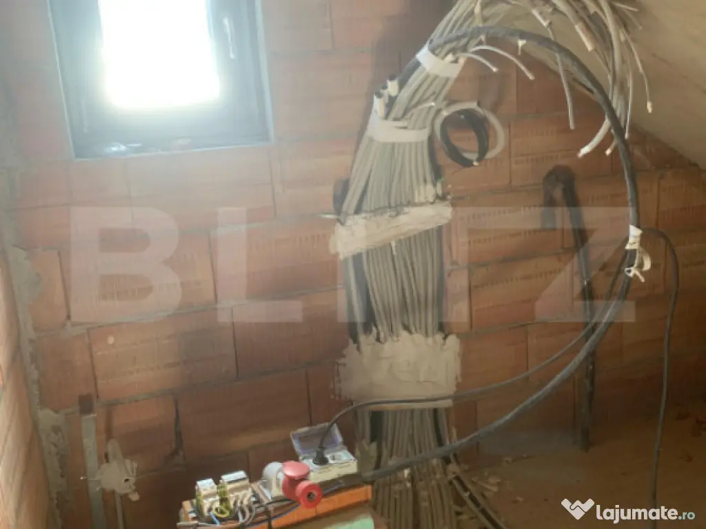 Pensiune modernă de vânzare în Bran – Panorama Bucegi 