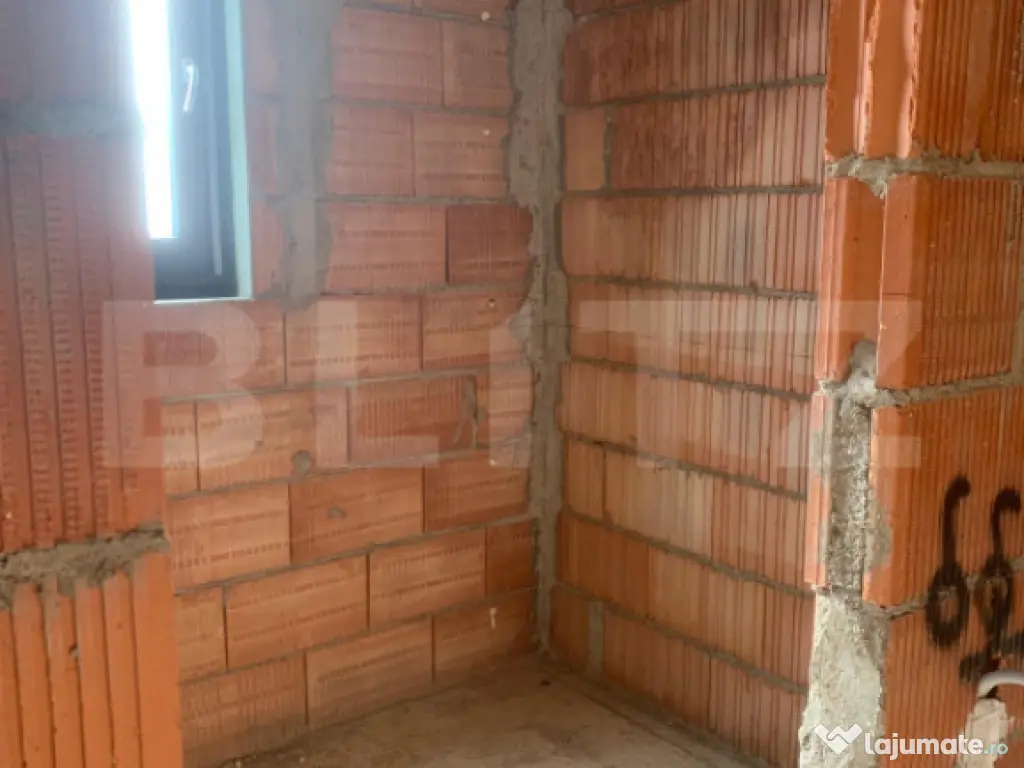 Pensiune modernă de vânzare în Bran – Panorama Bucegi 