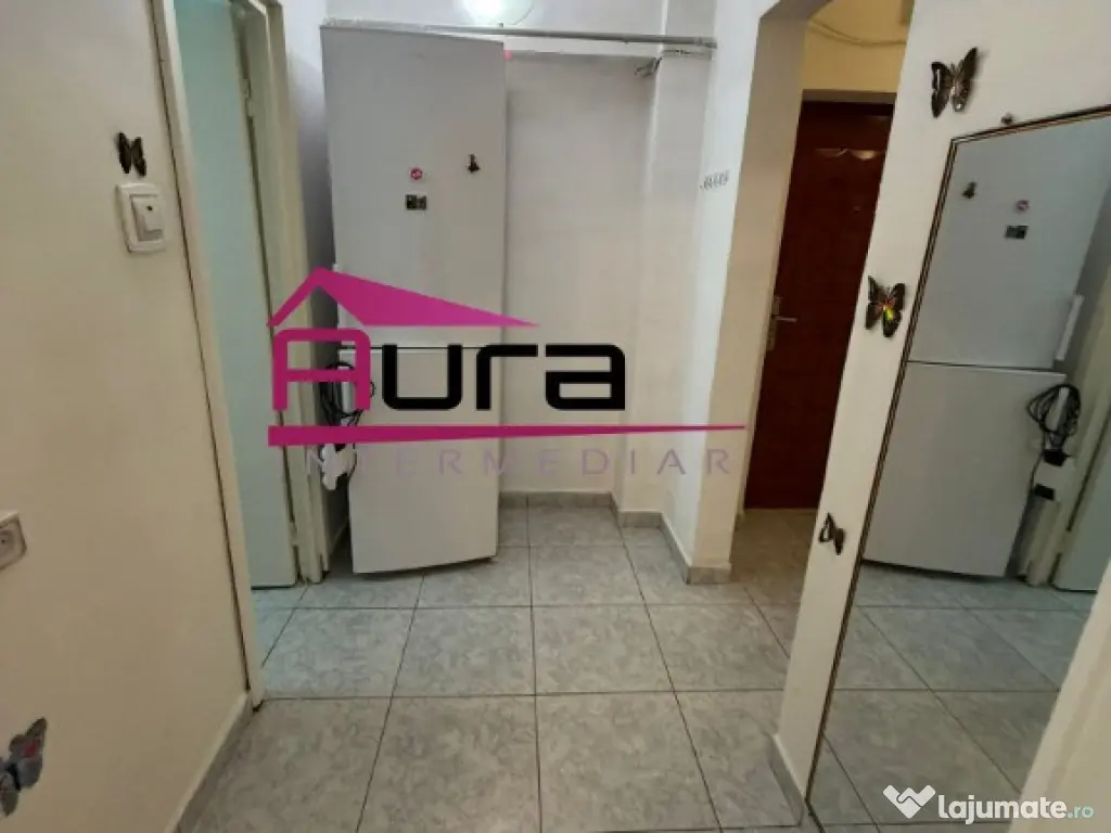 Inchiriez garsoniera confort 1 zona Piata Noua 