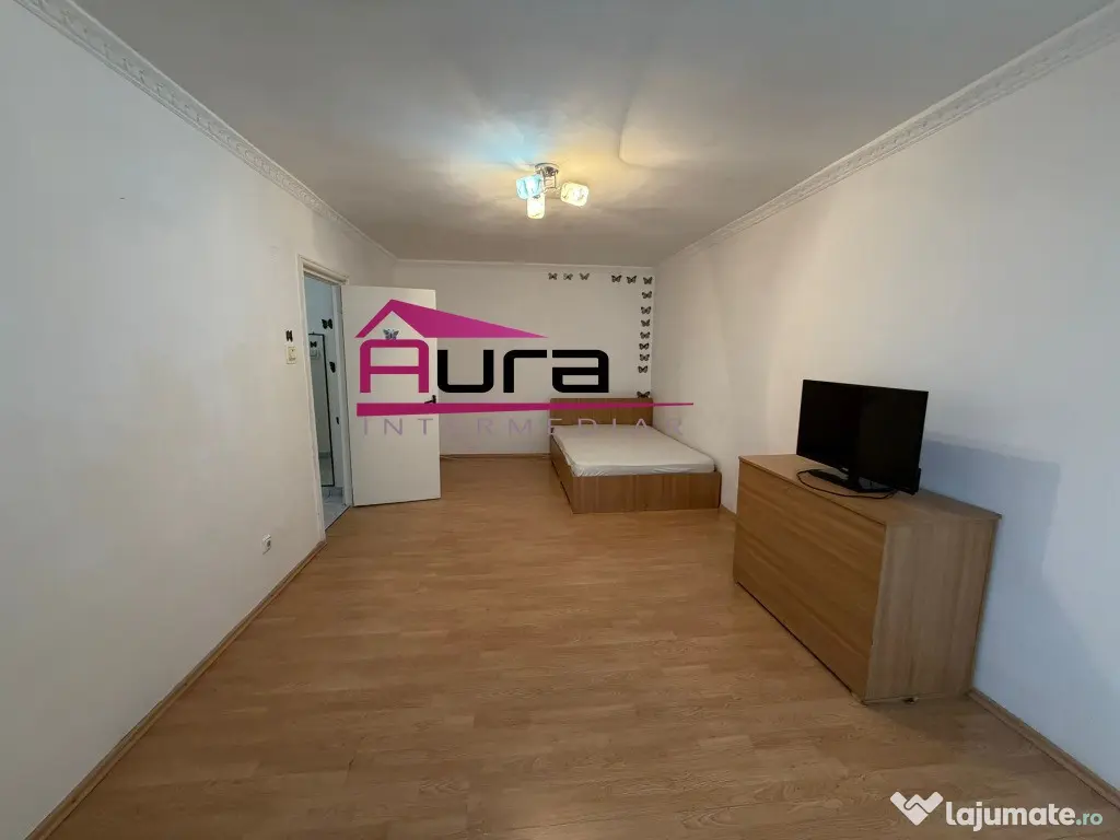 Inchiriez garsoniera confort 1 zona Piata Noua 